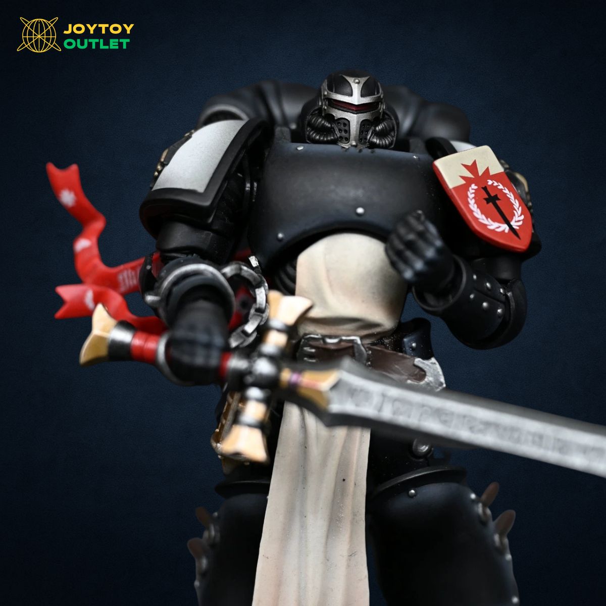 EMPEROR’S CHAMPION–STYLE HELMET HEAD SCULPT