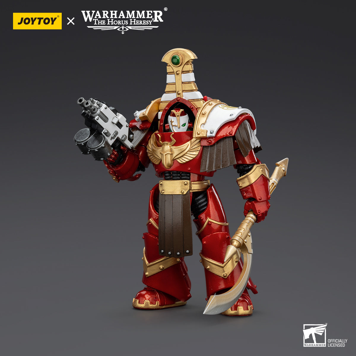 Side view of Thousand Sons Sekhmet Terminator Cabal Sekhmet with Combi-Bolter and Achea Force Weapon, showcasing the figure’s imposing silhouette, with the combi-bolter raised and the force weapon ready for use in combat.