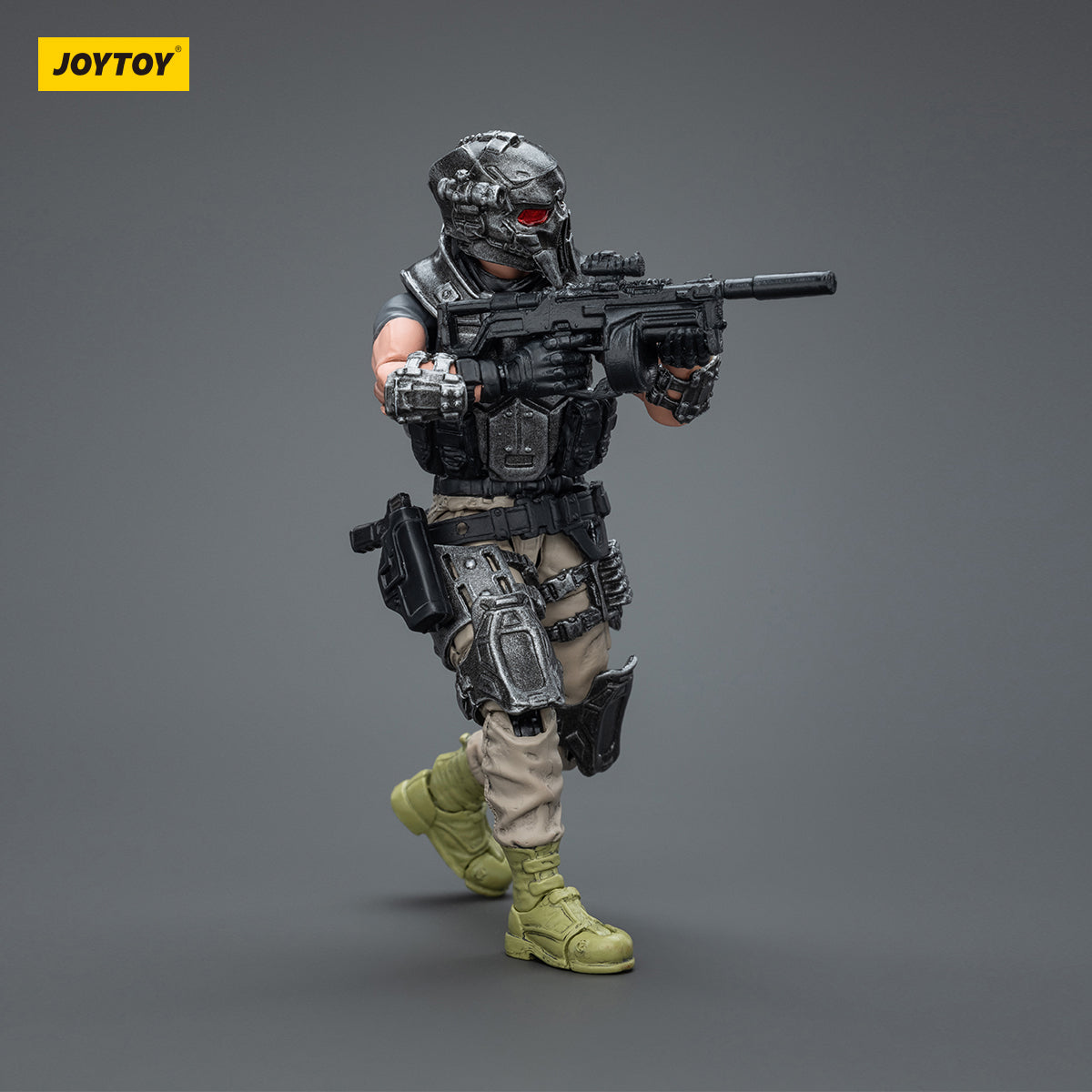 Sack Mercenaries - Demolition Expert in marching pose