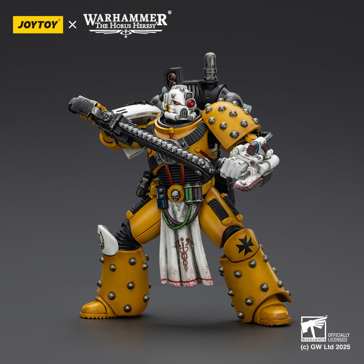 Imperial Fists Legion Apothecary