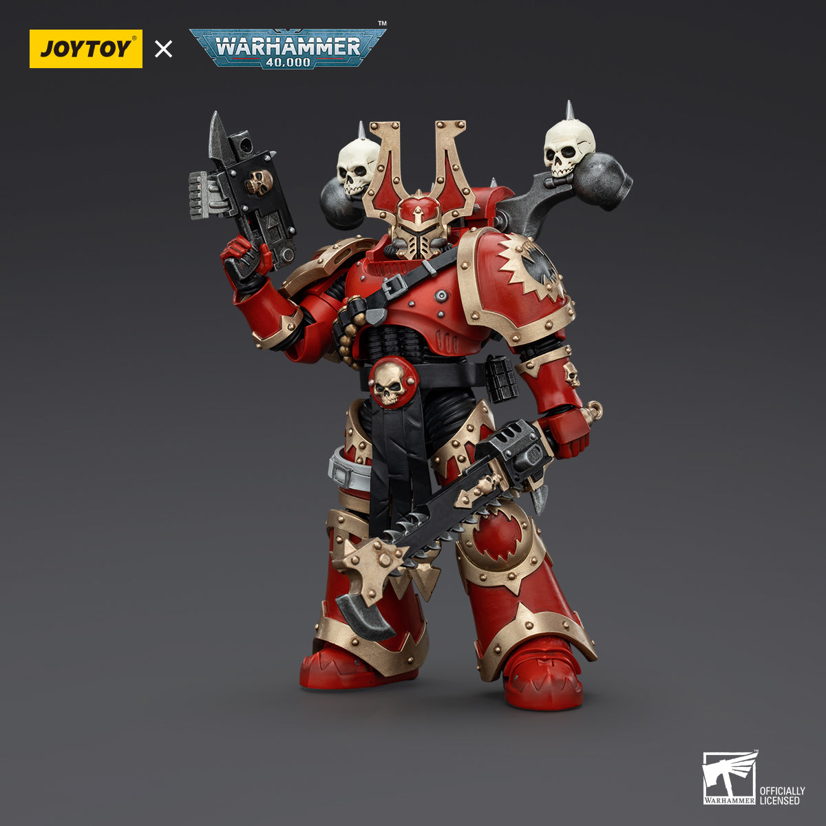 World Eaters Khorne Berzerker, front view. The Khorne Berzerker stands in a battle-ready stance, armed with a chainsword and a bolt pistol.