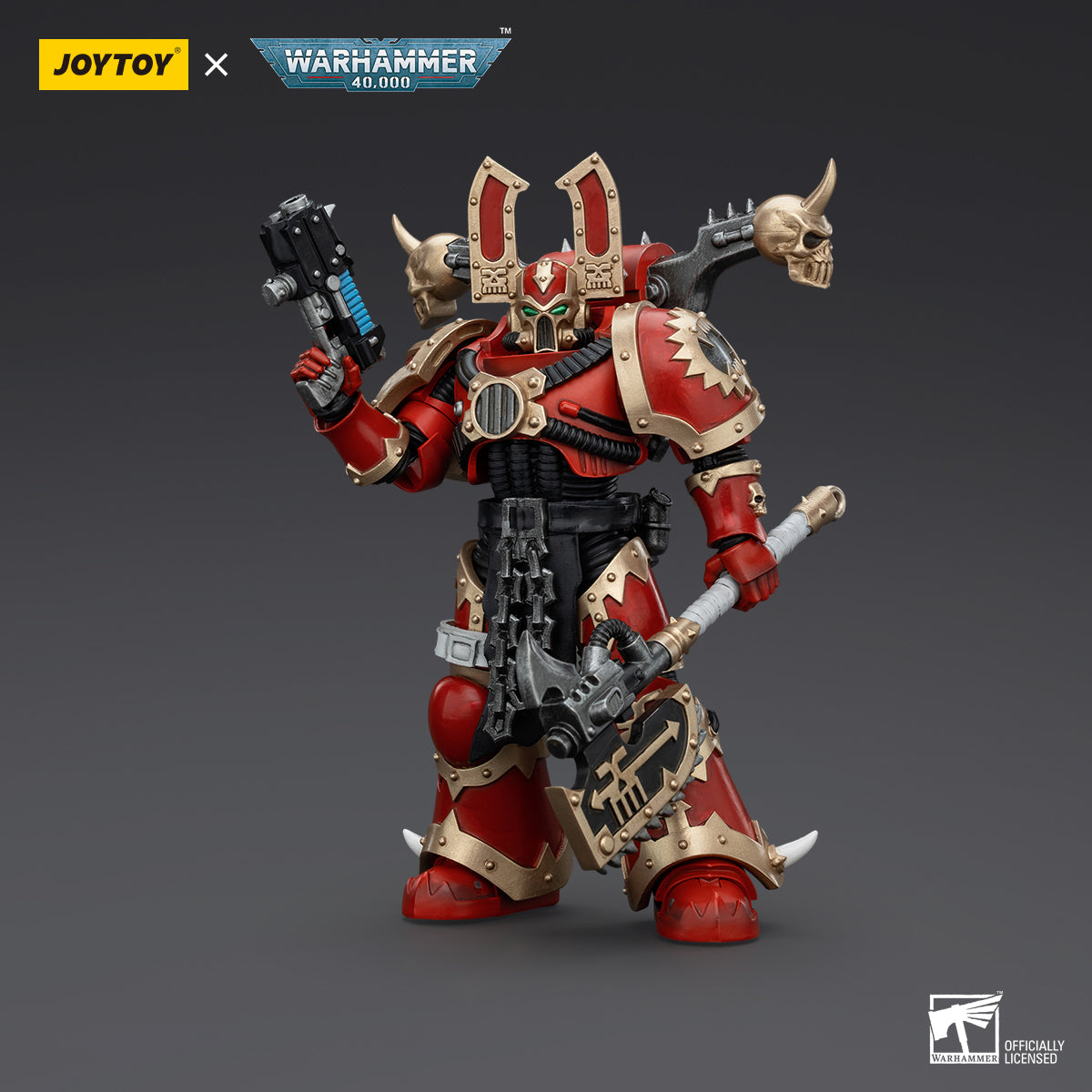 World Eaters Khorne Berzerker, front view. The Khorne Berzerker stands in a battle-ready stance, armed with a chainaxe and a bolt pistol.