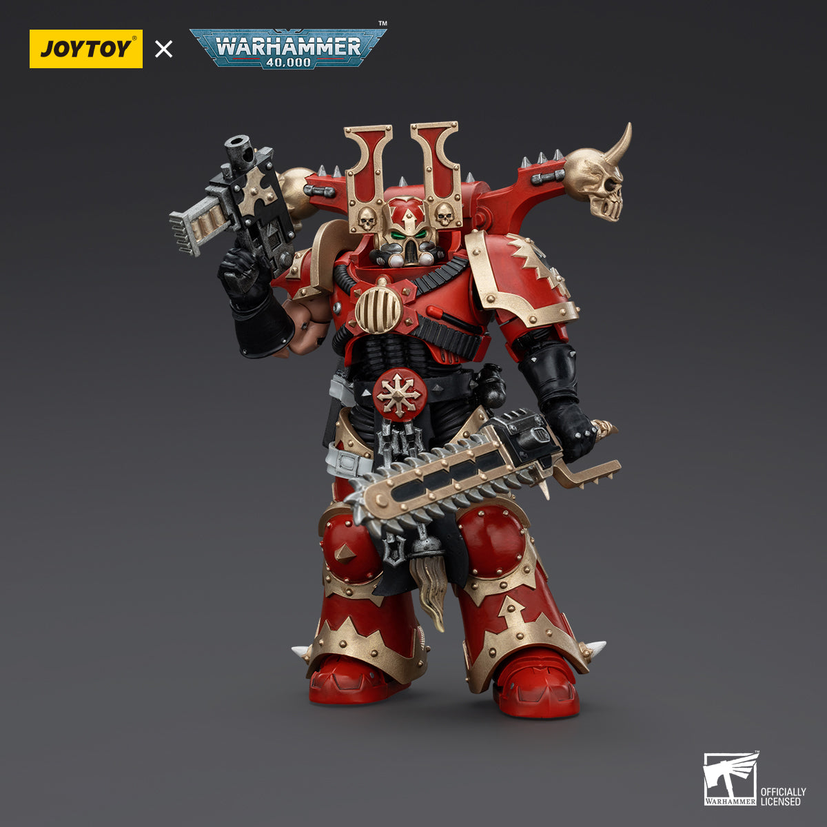 World Eaters Khorne Berzerker, front view. The Khorne Berzerker stands in a battle-ready stance, armed with a chainsword and a bolt pistol.