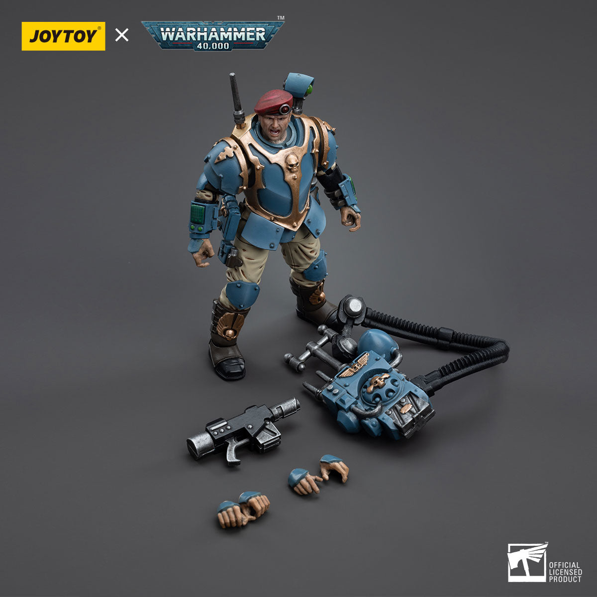 Package contents for the 55th Kappic Eagles - Vox Operator. The figure also comes with extra equipment, including a set of grenades and pouches, which can be attached to his armor.