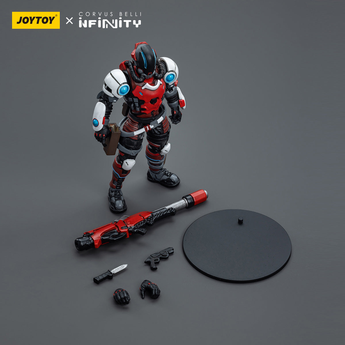 Contents of the Nomads Wildcats Polyvalent Tactical Unit (Male) set, including the highly detailed model of the male tactical soldier, combi-rifle, and a selection of interchangeable parts for custom posing.