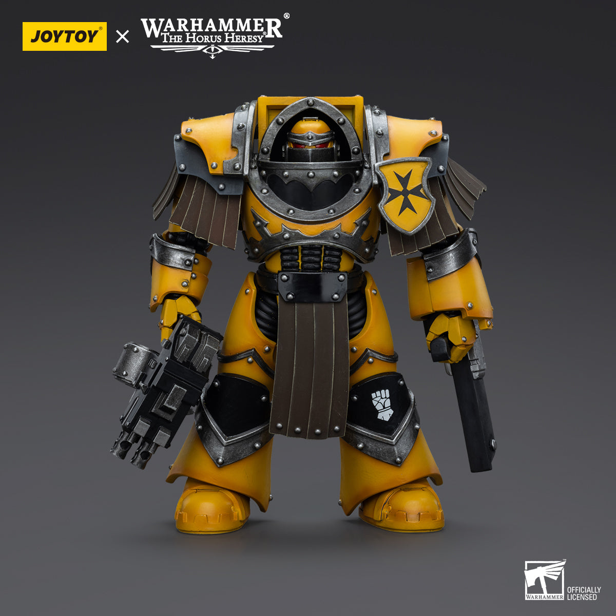 Imperial Fists Cataphractii Terminator with Chainfist, front view.